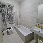 Appartement Spacious Seafront Next To Sliema-valeta Ferry *